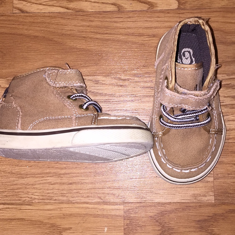 Boys Size 6 Shoes